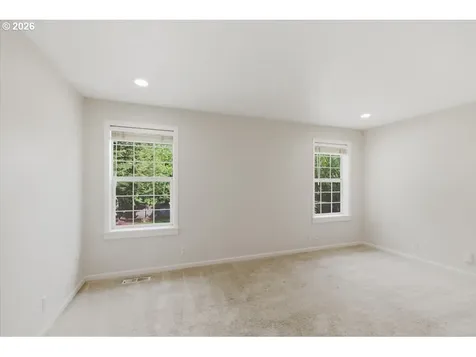 3471 Lakeside Drive Eugene OR 97401