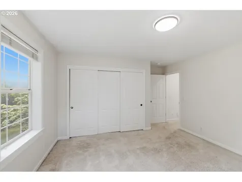 3471 Lakeside Drive Eugene OR 97401