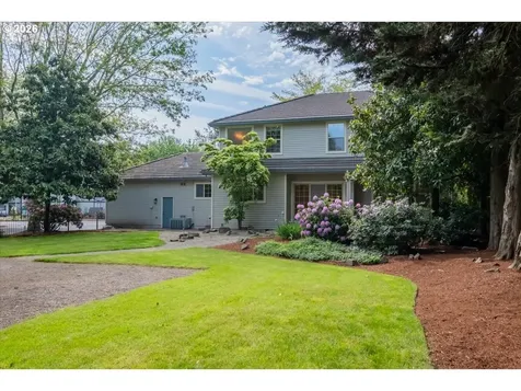 3471 Lakeside Drive Eugene OR 97401