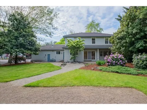 3471 Lakeside Drive Eugene OR 97401