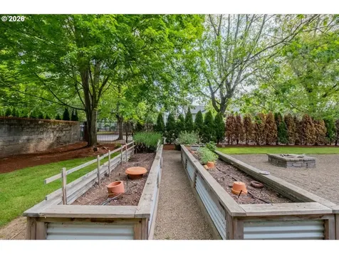 3471 Lakeside Drive Eugene OR 97401