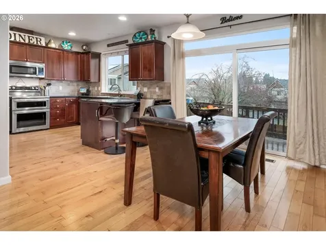 2037 SE Centurion Way Gresham OR 97080