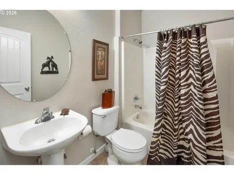 2037 SE Centurion Way Gresham OR 97080