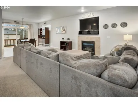 2037 SE Centurion Way Gresham OR 97080