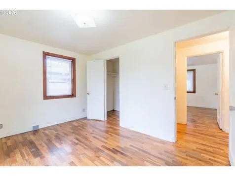 2749 Hilyard Street Eugene OR 97405