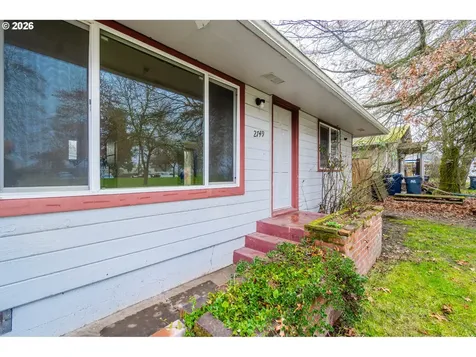 2749 Hilyard Street Eugene OR 97405