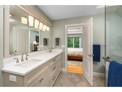 16240 SW Falcon Drive Beaverton OR 97007