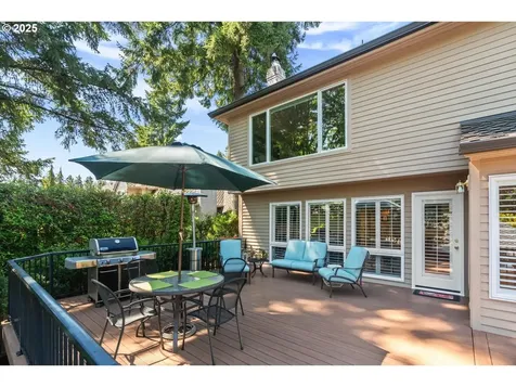 16240 SW Falcon Drive Beaverton OR 97007