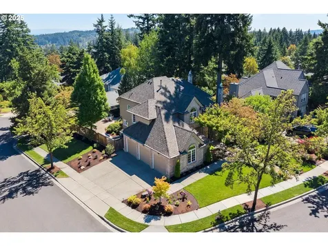 16240 SW Falcon Drive Beaverton OR 97007
