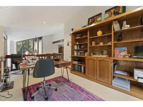 15643 NE Siskiyou Court Portland OR 97230