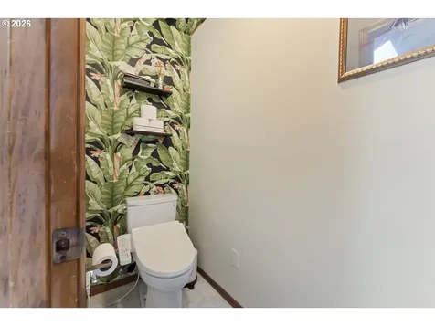 15643 NE Siskiyou Court Portland OR 97230