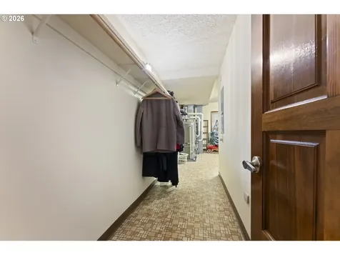 15643 NE Siskiyou Court Portland OR 97230