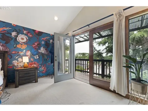 15643 NE Siskiyou Court Portland OR 97230