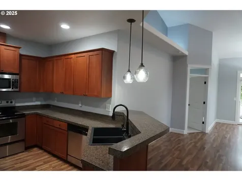 7116 NE 56th Street Vancouver WA 98661