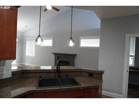 7116 NE 56th Street Vancouver WA 98661