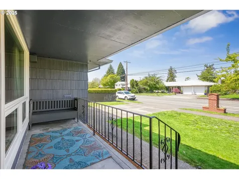 10844 SE Market Street Portland OR 97216