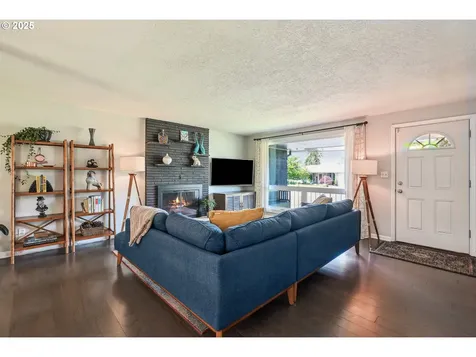 10844 SE Market Street Portland OR 97216