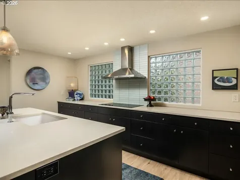 1525 SW 132nd Avenue Beaverton OR 97005