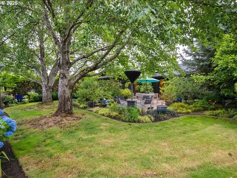 1525 SW 132nd Avenue Beaverton OR 97005