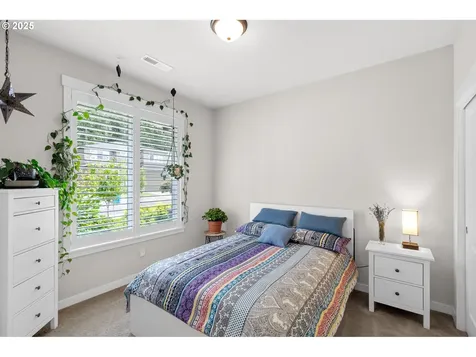 7612 NE 176th Avenue Vancouver WA 98682