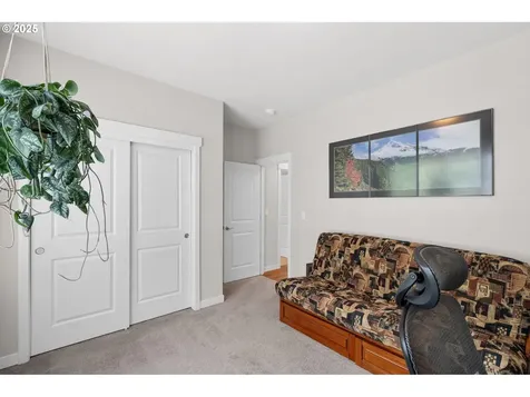 7612 NE 176th Avenue Vancouver WA 98682