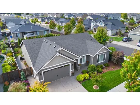 7612 NE 176th Avenue Vancouver WA 98682