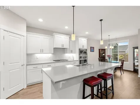 7612 NE 176th Avenue Vancouver WA 98682
