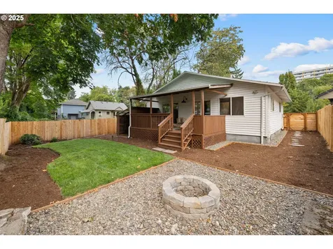 8836 N Edison Street Portland OR 97203
