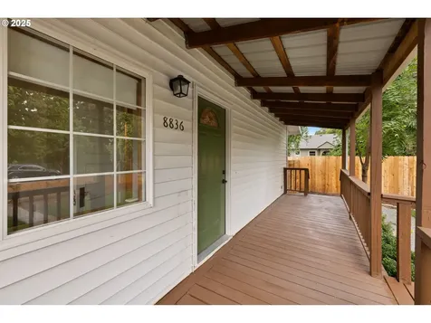 8836 N Edison Street Portland OR 97203