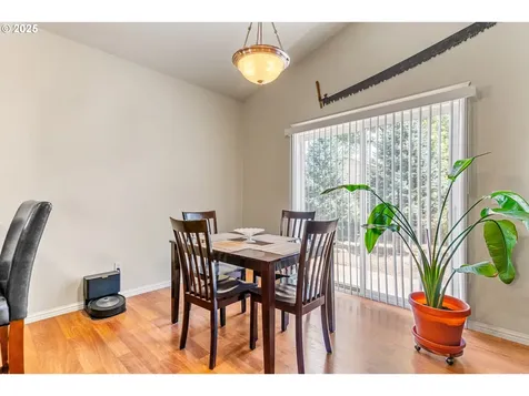 1215 46th Avenue Sweet Home OR 97386