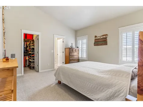 1215 46th Avenue Sweet Home OR 97386