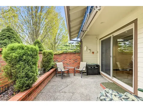 10290 SW Greenleaf Terrace Portland OR 97224