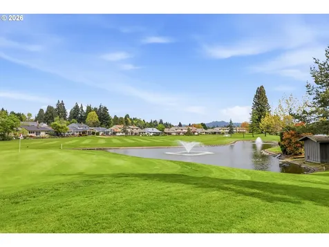 10290 SW Greenleaf Terrace Portland OR 97224