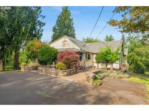 2419 NE Grandhaven Street Mcminnville OR 97128