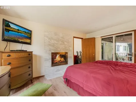 2419 NE Grandhaven Street Mcminnville OR 97128