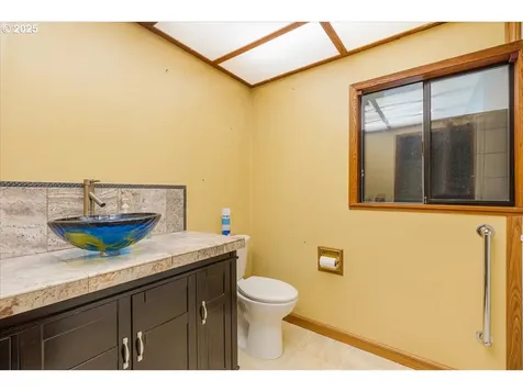 2419 NE Grandhaven Street Mcminnville OR 97128