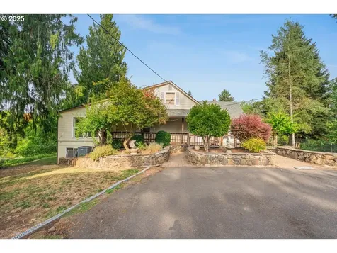 2419 NE Grandhaven Street Mcminnville OR 97128