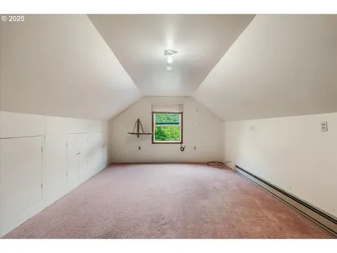 2419 NE Grandhaven Street Mcminnville OR 97128