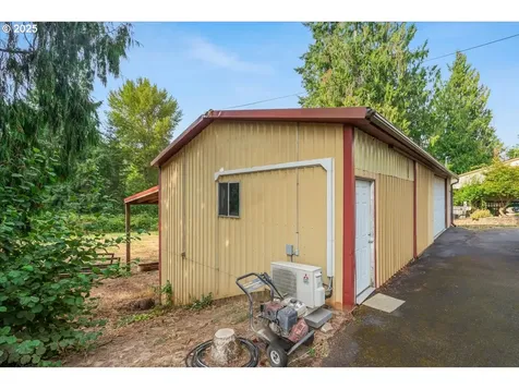 2419 NE Grandhaven Street Mcminnville OR 97128