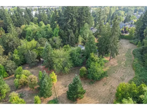 2419 NE Grandhaven Street Mcminnville OR 97128