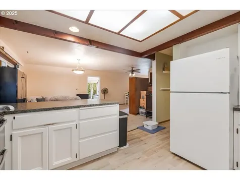 2419 NE Grandhaven Street Mcminnville OR 97128