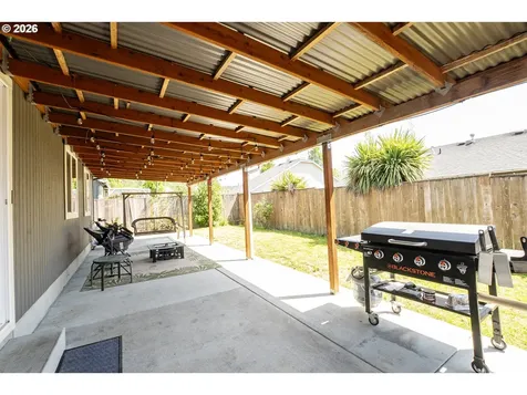 5793 Mica Street Springfield OR 97478