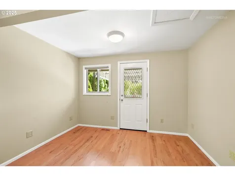 13135 SW Dartmoor Court Beaverton OR 97008
