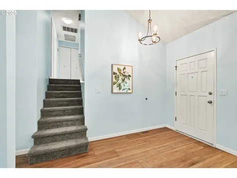 13135 SW Dartmoor Court Beaverton OR 97008