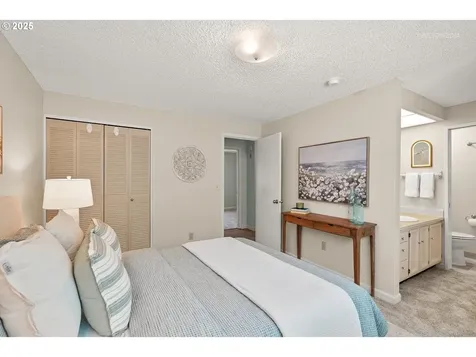 13135 SW Dartmoor Court Beaverton OR 97008