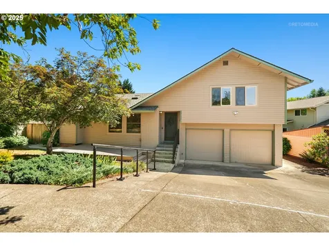 13135 SW Dartmoor Court Beaverton OR 97008