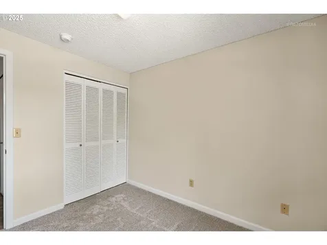 13135 SW Dartmoor Court Beaverton OR 97008