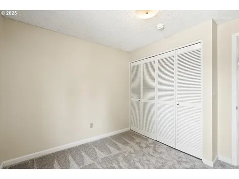 13135 SW Dartmoor Court Beaverton OR 97008