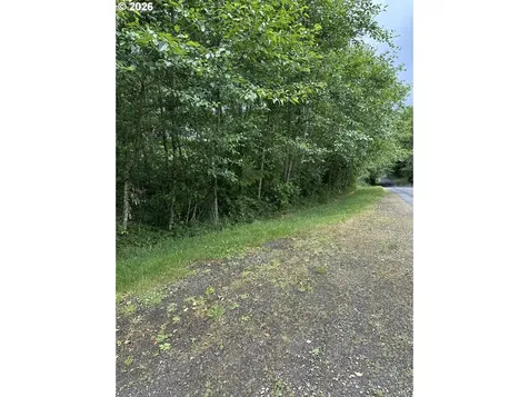 478 Ravenwood Road Kelso WA 98626