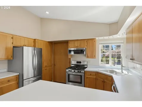 834 Cessna Street Independence OR 97351